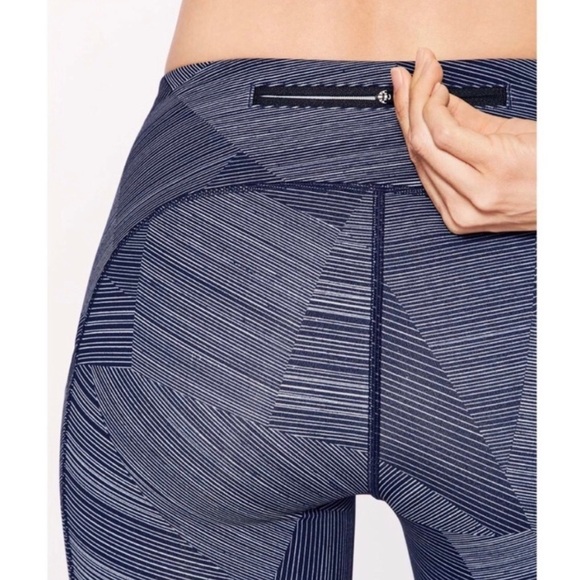 Lululemon Speed Up Crop Legging Tight Etch Hail Midnight Navy - Picture 4 of 15